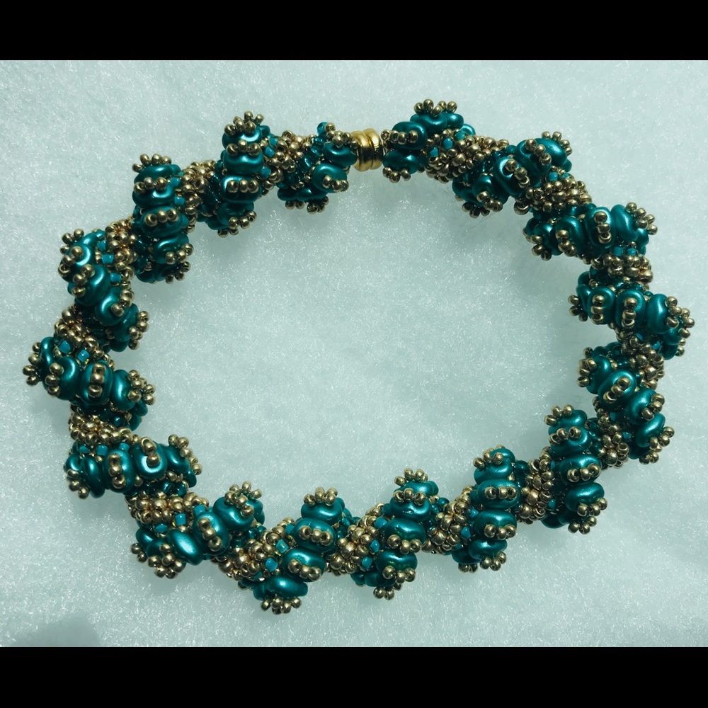 Beaded bracelet